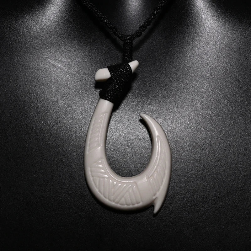 Maori Hook - Handmade Necklace (YAKA Bone)